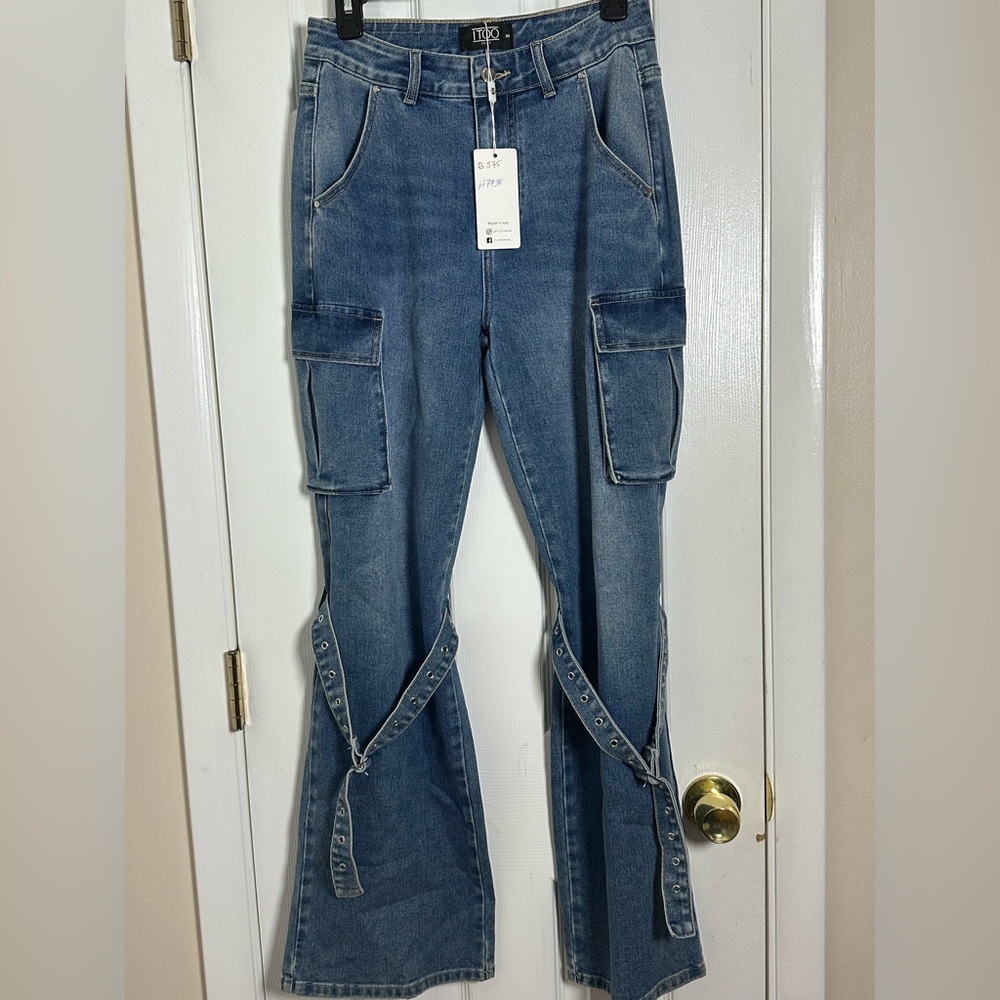 Blue Flare Wide Leg Jeans with Distressed Look